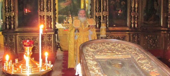 Божественная литургия в праздник святителя Николая Чудотворца