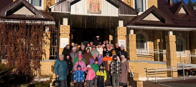 Паломническая поездка в Екатеринбург на урочище Ганина Яма Паломническая поездка в Екатеринбург на урочище Ганина Яма