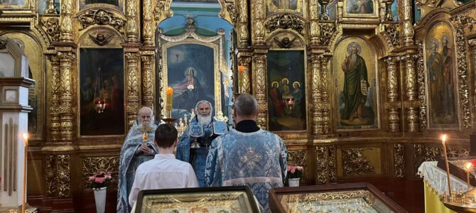 СРЕТЕНИЕ ГОСПОДА БОГА И СПАСА НАШЕГО ИИСУСА ХРИСТА